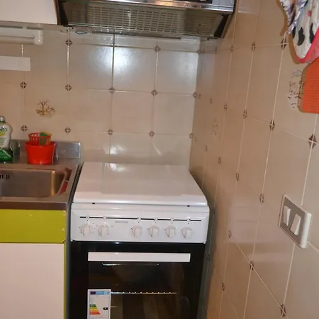 Con Patio Apartment Olbia